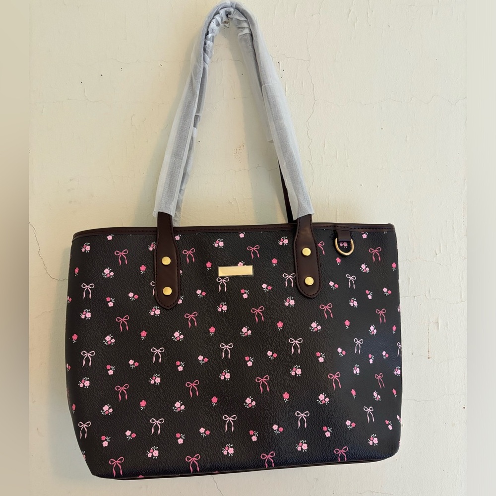 Tote bag black with pink ribbons and roses gold toned and brown accents …